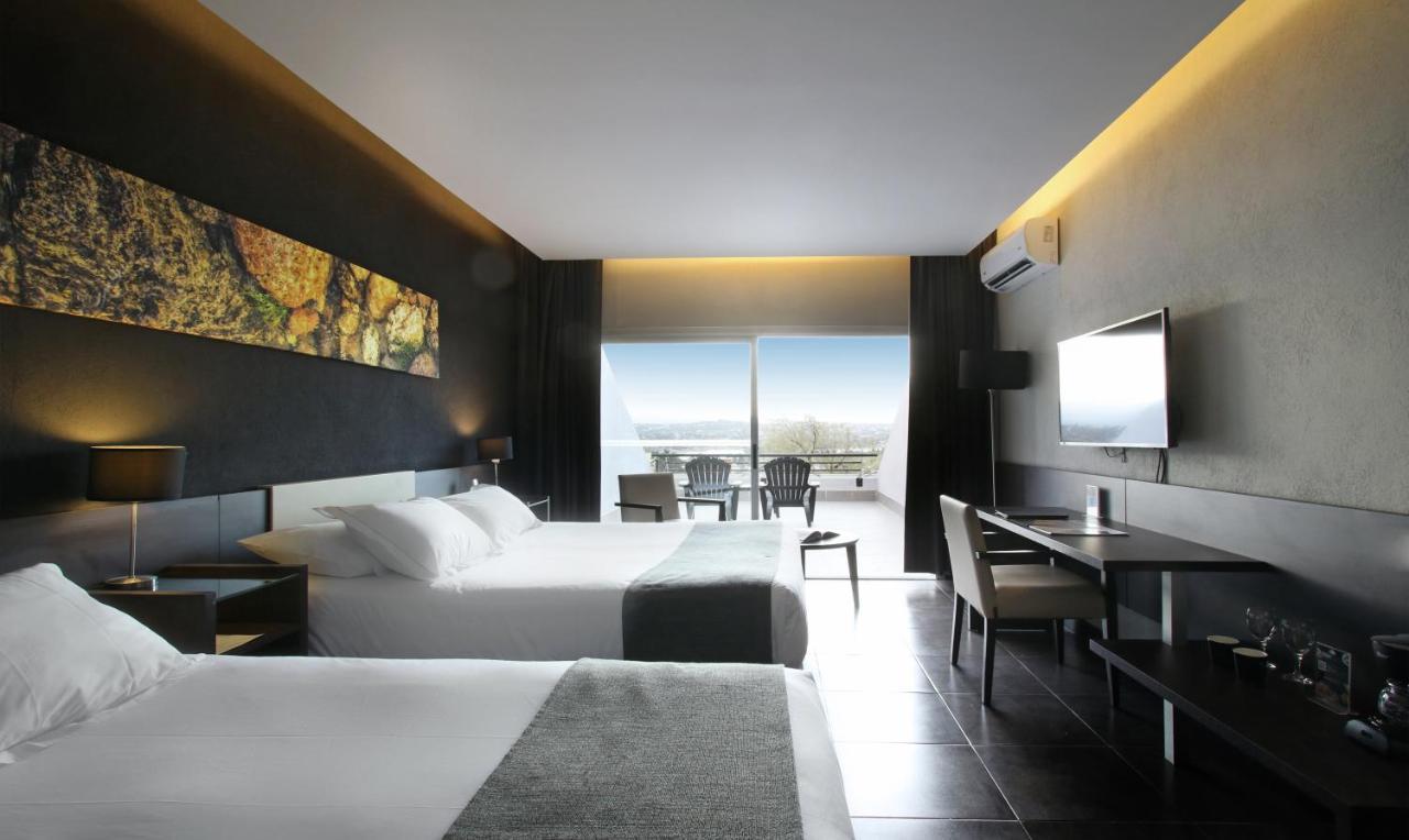 Pinares Panorama Suites, Spa & Convention Center Villa Carlos Paz Esterno foto